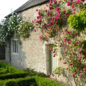 1676 Cottage, United Kingdom