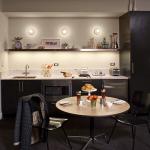 Palihouse Holloway, United States, Suite kitchenette