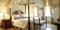 Luxury Suite