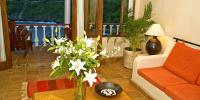 Mitla (sleeps 2 + baby)