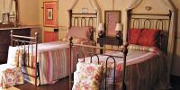 Double / twin in main villa