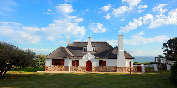 i-escape: Hermanus Beach House, South Africa