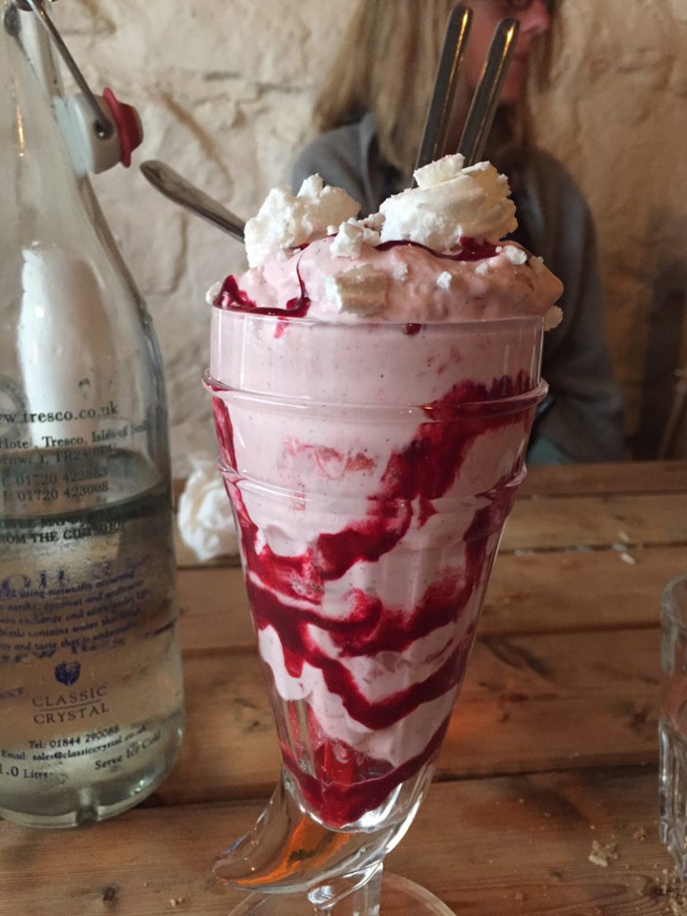 i-escape blog/ A family holiday on the Isles of Scilly / Their Eton Mess is hard to beat