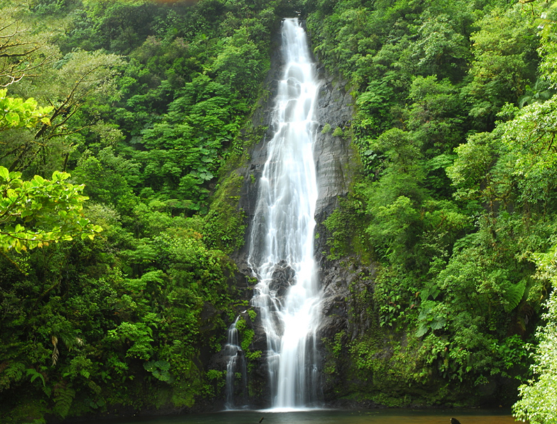 El-Silencio-waterfall
