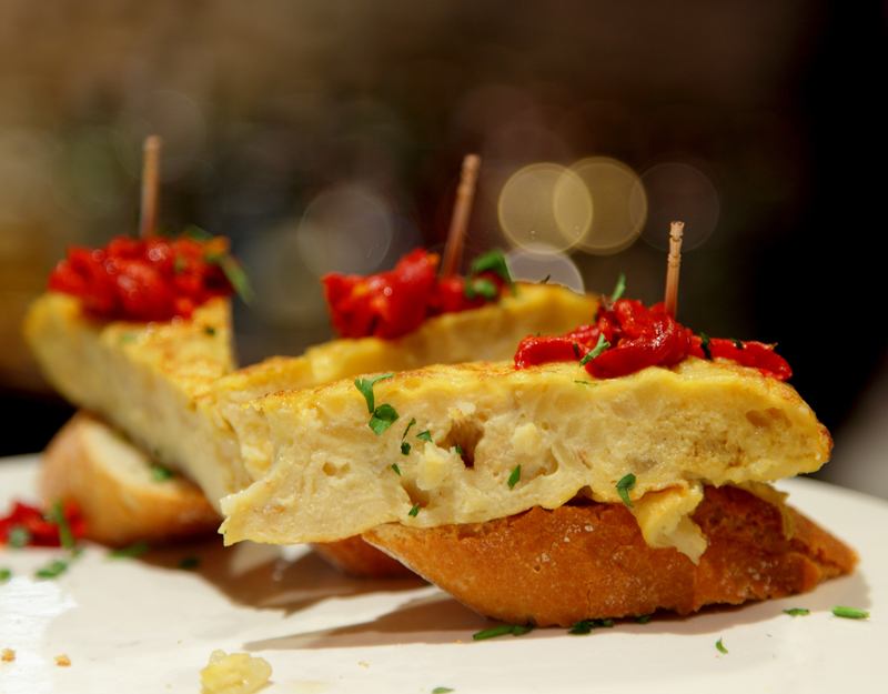 i-escape blog / Budget-friendly foodie trips to the Basque Country / Pintxos