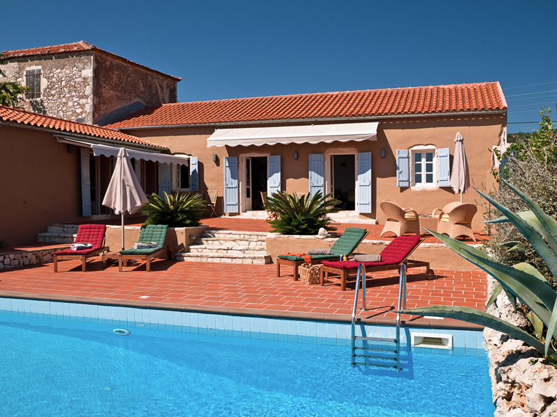 i-escape blog / Summer Holiday Rentals / Chalikeri Luxury Villas