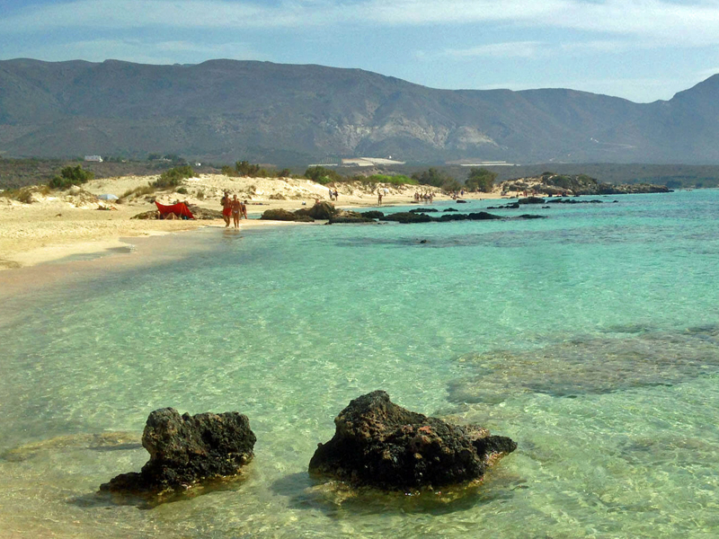 the i-escape blog / Which greek islands are best for families / Cretan contemporary villas