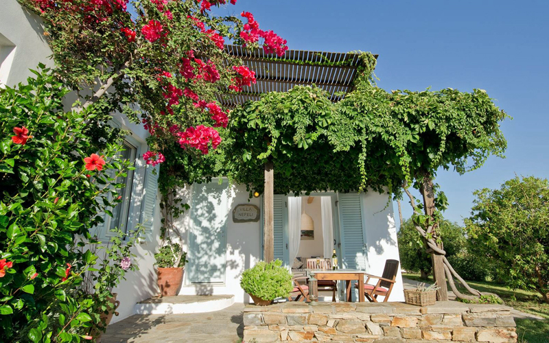 the i-escape blog / Which greek islands are best for families / Kavos Naxos