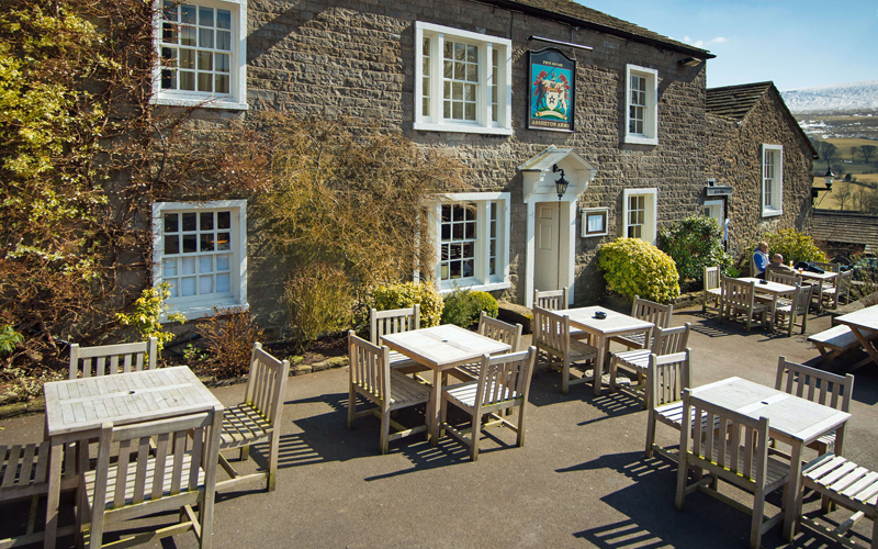 the i-escape blog / three peaks in boutique style / the assherton arms