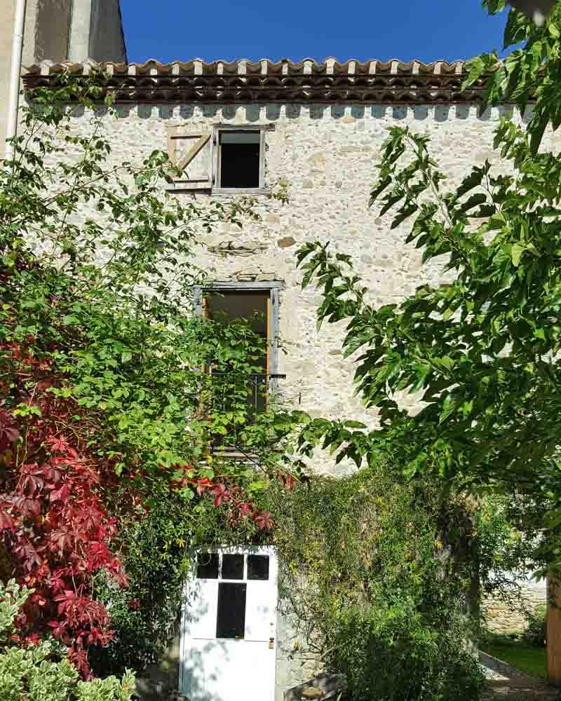 i-escape blog / How to get the most out of a multi-generational family holiday / Languedoc Hideaways