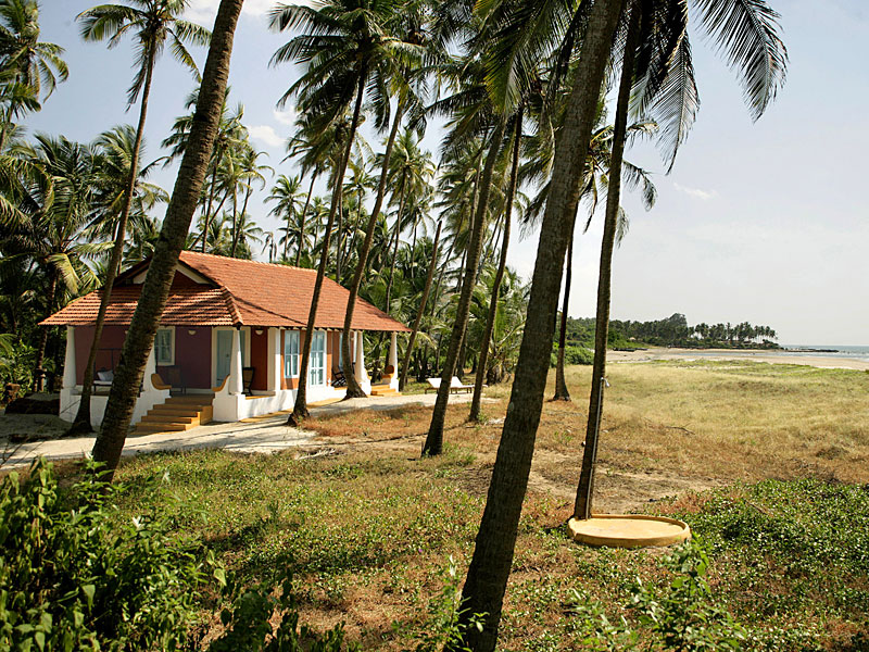 the i-escape blog / Go to Goa for Christmas and New Year: Here’s Why / The Beach Houses