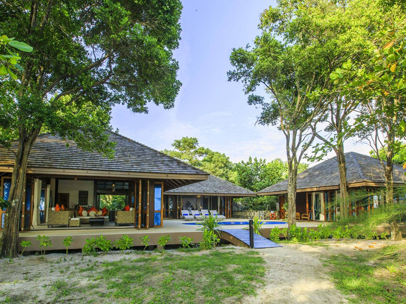 the i-escape blog / Villas together for group getaways / Koh Jum Beach Villas