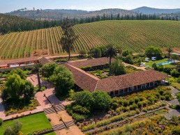 the i-escape blog / The 2024 Hotlist: Your top places to visit / La Casona at Matetic Vineyards
