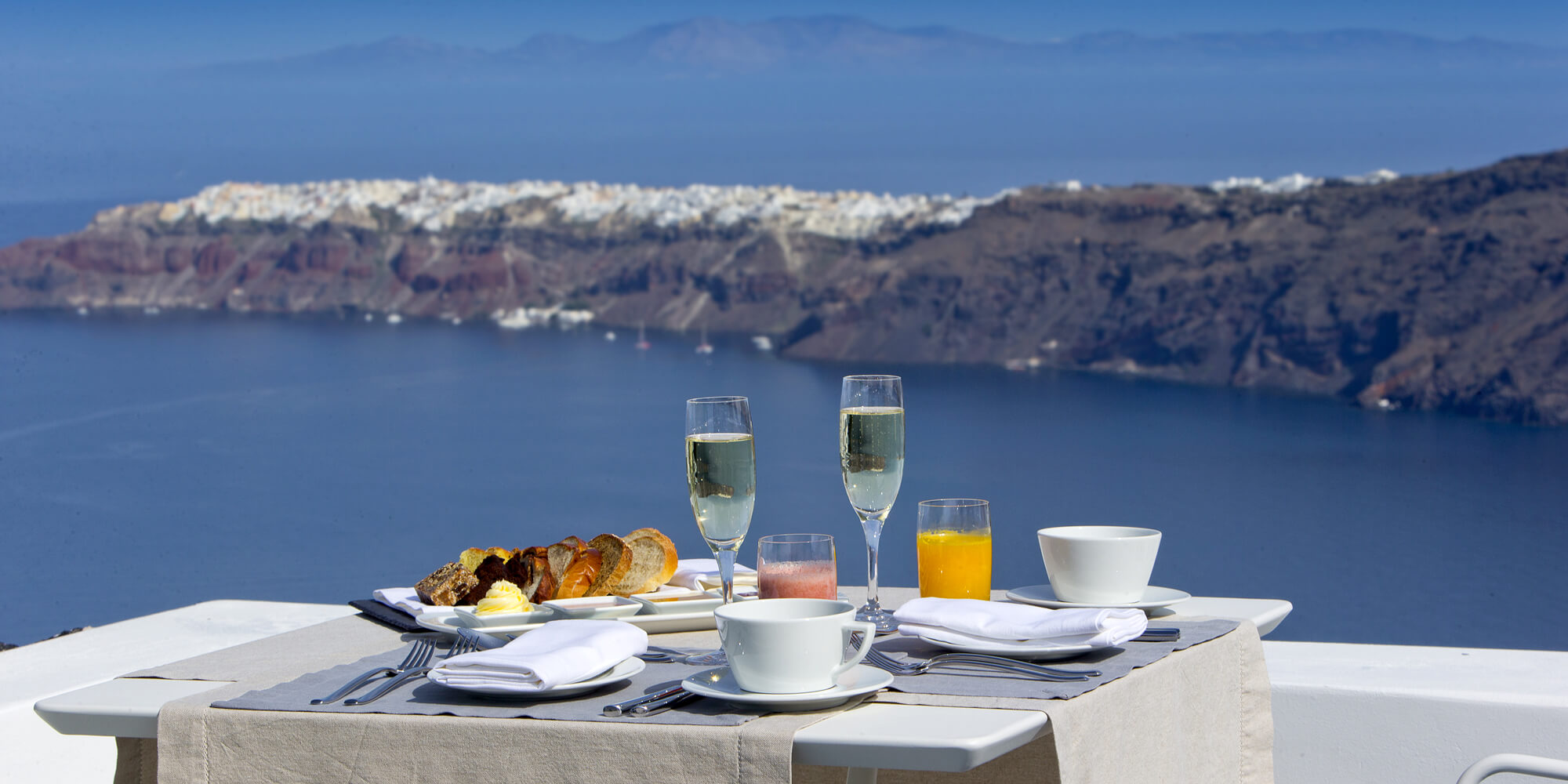 Grace Hotel, Auberge Resorts Collection — 4 of 6